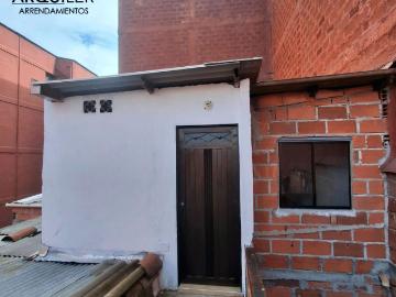 Apartaestudio en arriendo, Ub. riachuelos et. iii