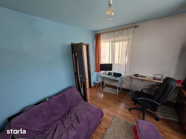 Apartamant, 3 camere, 2 bai, terasa