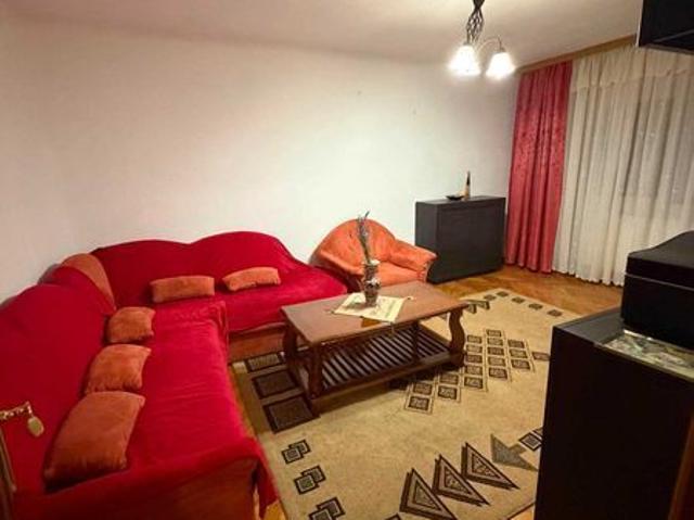 Apartamanet de inchiriat 3 camere Craiova, Rovine, dezrobirii G uri