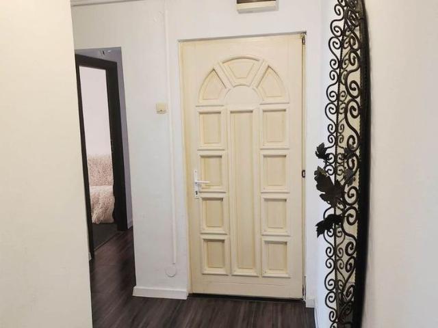 Apartament mobilat3 camere Tractoru