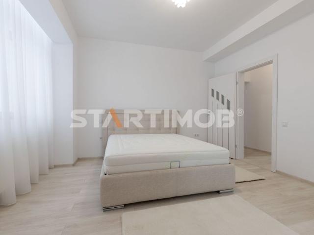 Apartament mobilat 3 camere bloc tip vila zona Coresi