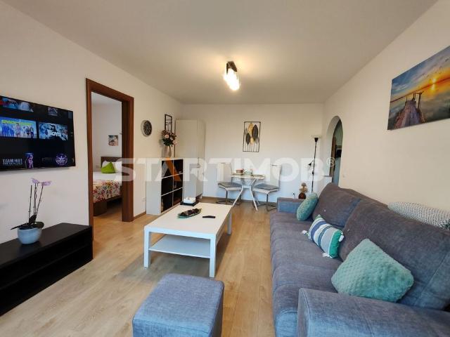 Apartament mobilat doua camere Piata Astra
