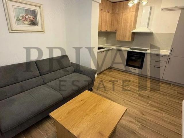 Apartament modern 2 camere, 50 mp, etaj 3, Central