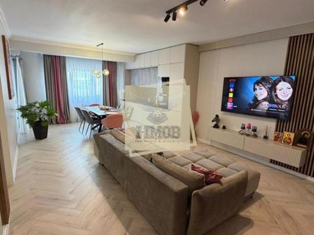 Apartament modern 2 camere balcon parcare subterană