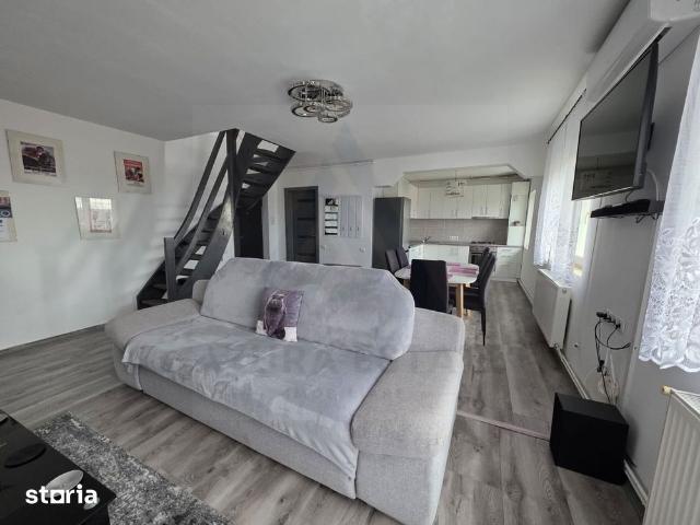 Apartament modern 3 camere 65 mp utili balcon zona Vasile Aaron