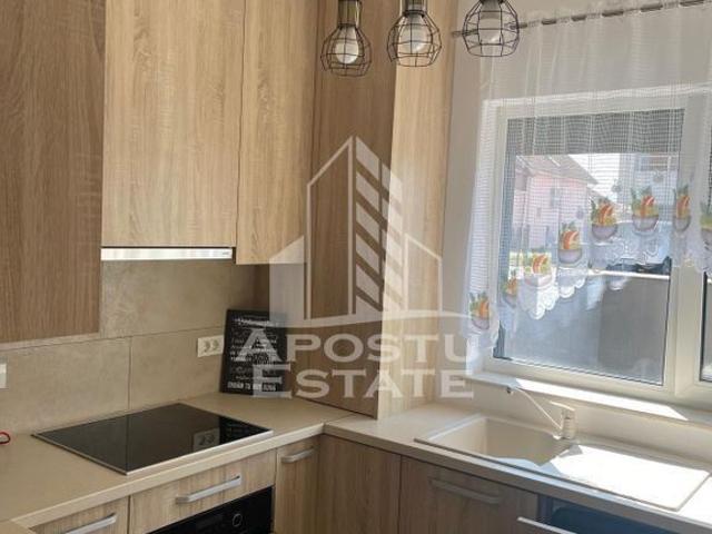 Apartament modern 3 camere, 2 bai, loc de parcare, Buzias.