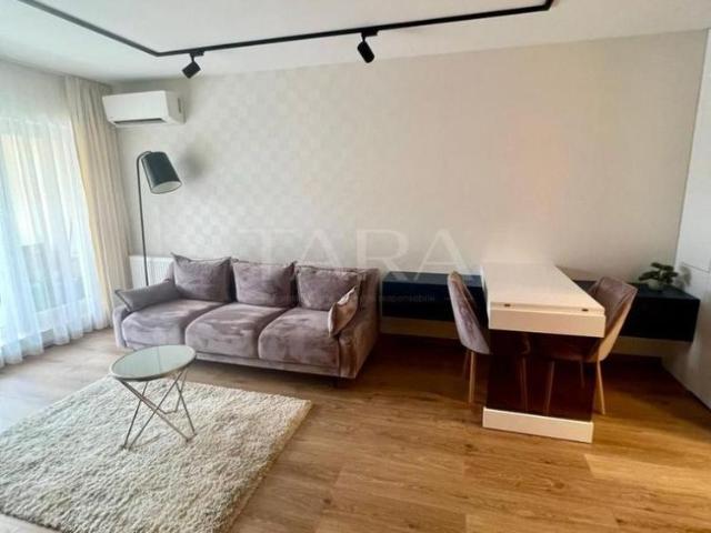 Apartament modern, Viva City