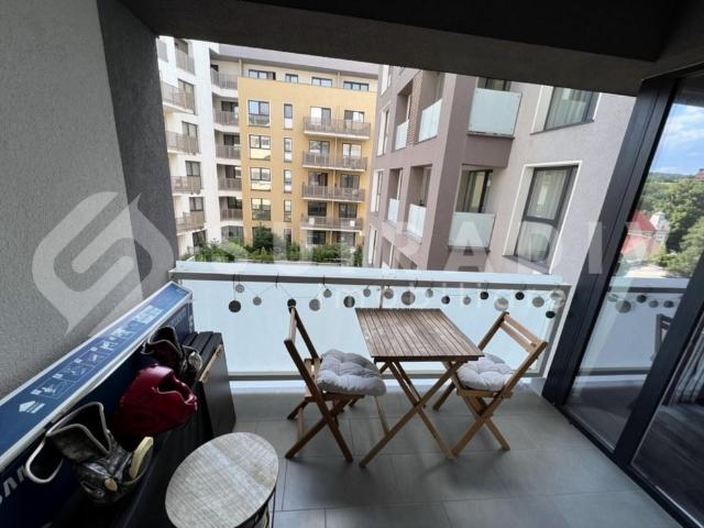 Apartament modern, balcon situat in Complexul Platinia