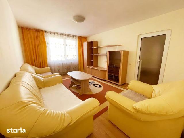 Apartament modern cu 4 camere, decomandat, zonă centrală