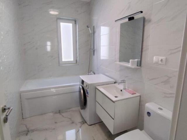 Apartament modern cu 2 camere decomandat zona Mihai Viteazul