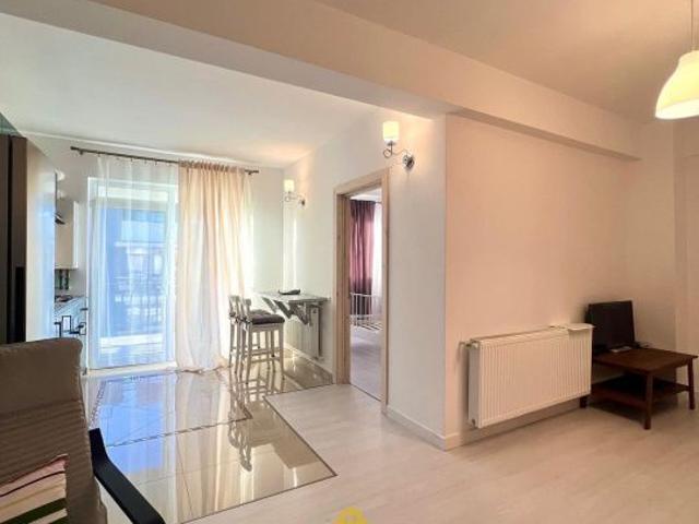 Apartament modern cu 2 camere semidecomandate, balcon si parcare!