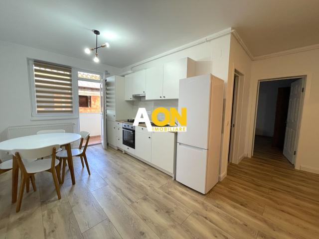 Apartament Modern cu 3 Camere, Bloc Nou, Zona Centru