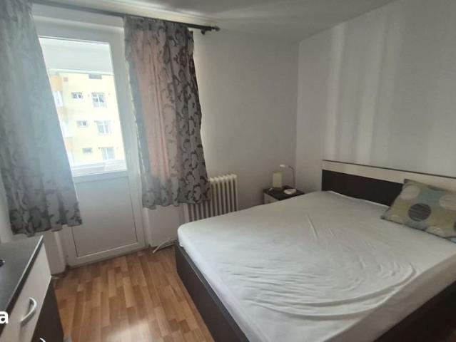 Apartament modern cu 3 camere, de inchiriat