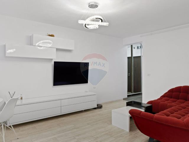 apartament modern cu 3 camere de închiriat adora park