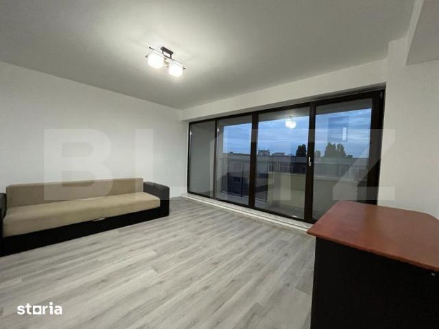 Apartament modern cu doua camere, centrala si loc de parcare privat