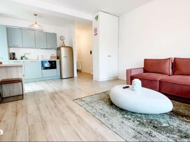Apartament Modern De Inchiriat | Gradina | Terasa Acoperita | Balcon |