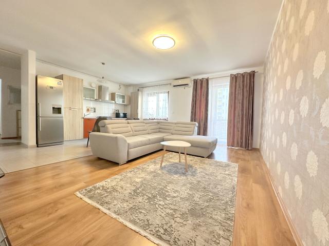 Apartament modern de închiriat – Zona de Nord