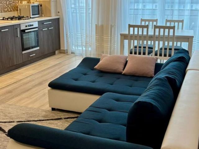 Apartament Modern și Luminos cu Terasă pe Strada Eroilor, Florești