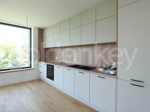 Apartament nemobilat cu 3 camere | vedere deschisa | ID:2563512