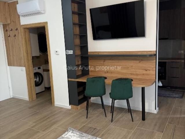 Apartament o cameră 41 mp plus terasa Ateneo Torontalului