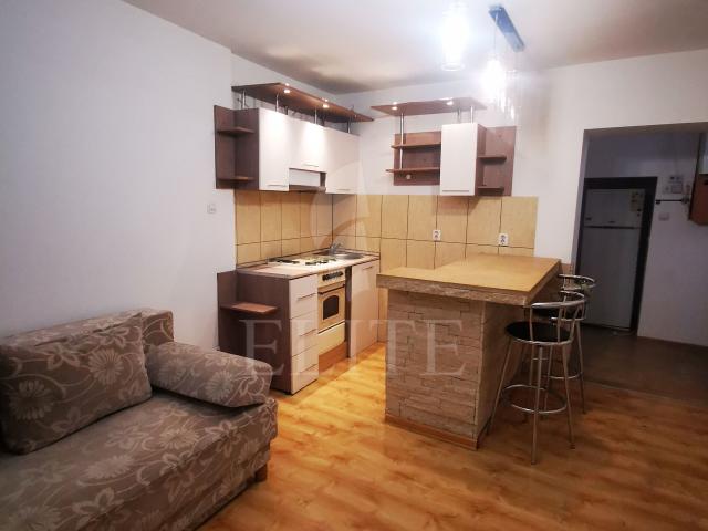 Apartament o camera în zona C TIN BRANCUSI/ CIPARIU