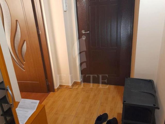 Apartament o camera in zona Hotel Paradis