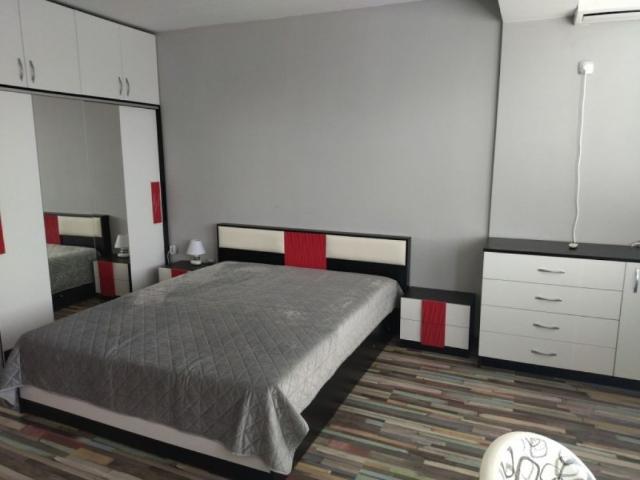 Apartament o camera zona Soarelui