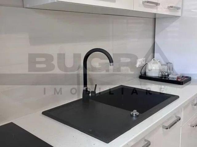 Apartament o camera, 38mp, paracare, zona Iulius Mall