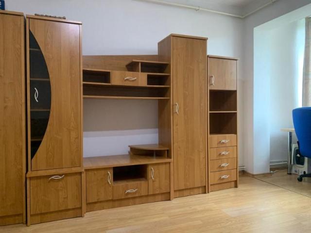 Apartament cu o camera de inchiriat, zona Dacia