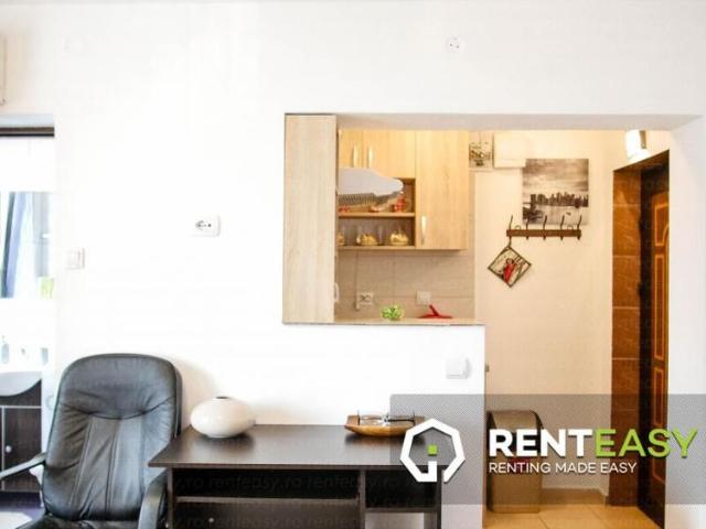 Apartament cu o camera de inchiriat situat in zona Stefan cel Mare