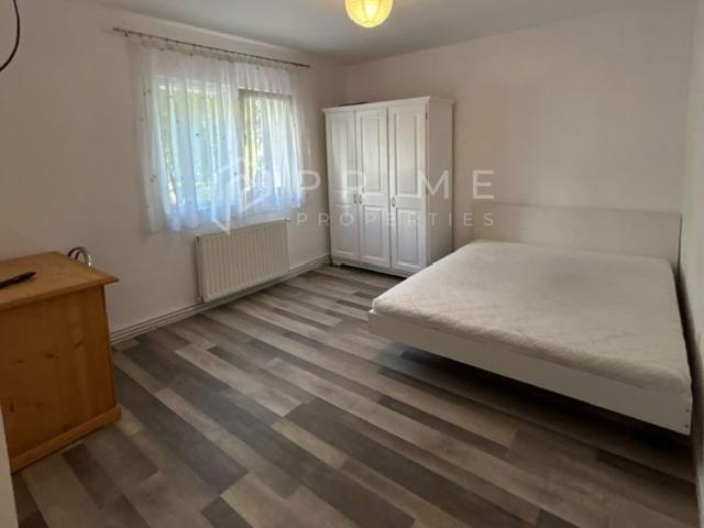 Apartament cu o camera de inchiriat Str Viitorului Etaj 1