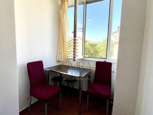 Apartament cu o camere de inchiriat