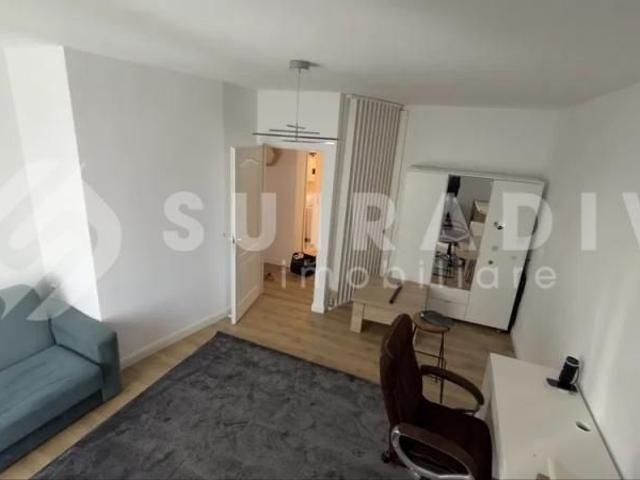 Apartament cu curte proprie de 90 mp, parcare Donath Park