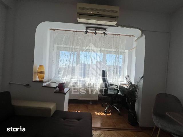 Apartament cu doua camere,centrala proprie,zona Take Ionescu