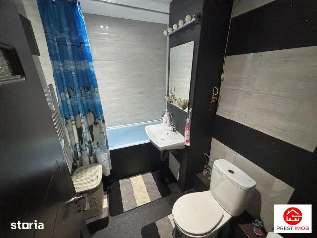 Apartament cu doua camere de inchiriat in Unirii