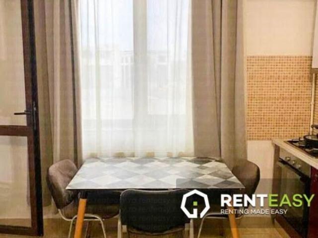 Apartament cu doua camere de inchiriat in zona Palas Lazar Residence