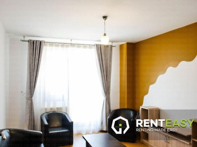 Apartament cu doua camere de inchiriat in Podul de Fier in Bloc nou