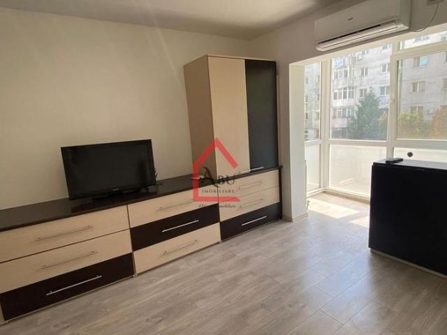 Apartament cu doua camere, Decomandat, Modern, Metalurgie Tudor Vlad
