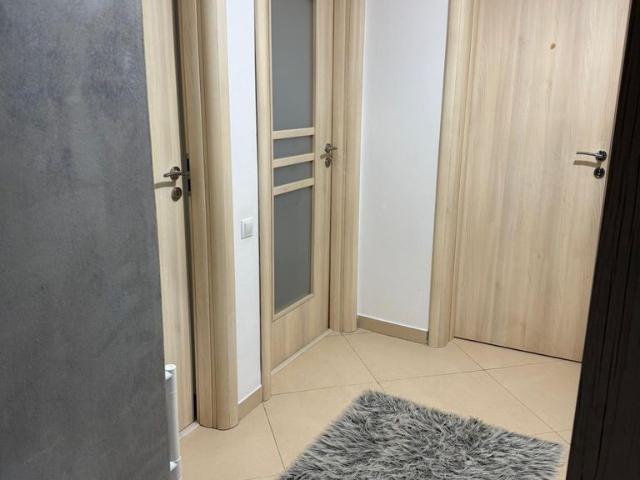 Apartament cu doua camere, semimobilat, parcare, Visoianu