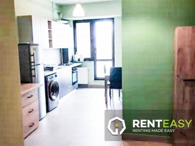 Apartament cu doua camere spre inchiriat situat in zona Palas Lazar Residence