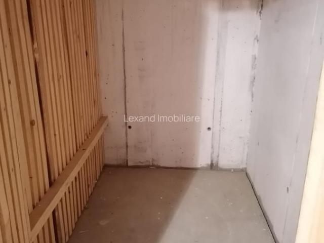 Apartament cu doua camere zona Coresi Kasper