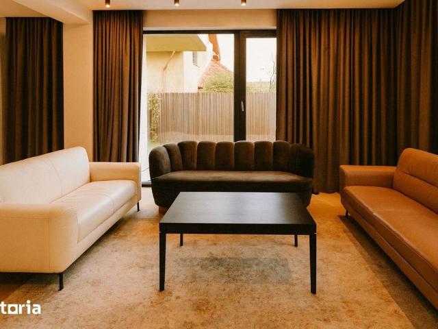 Apartament cu grădina | Cambridge School