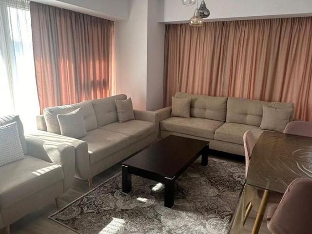 Apartament cu trei camere,Tudor Vladimirescu 750 euro