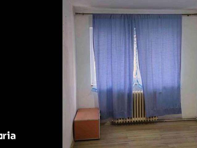 Apartament cu trei camere