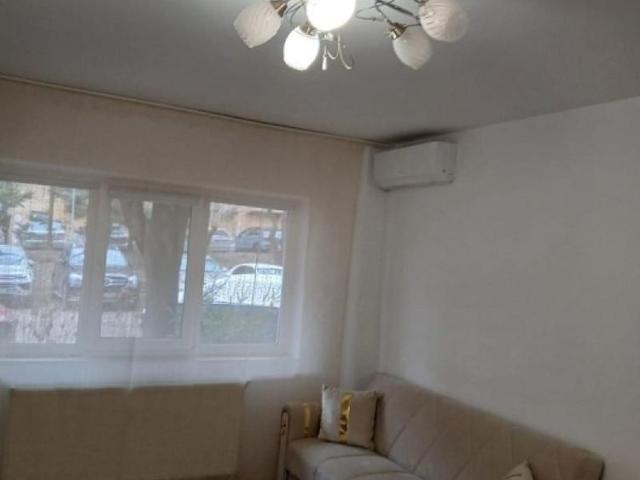 Apartament cu 1 camera Centru Palas