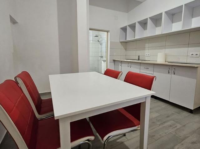 Apartament cu 1 camera de închiriat