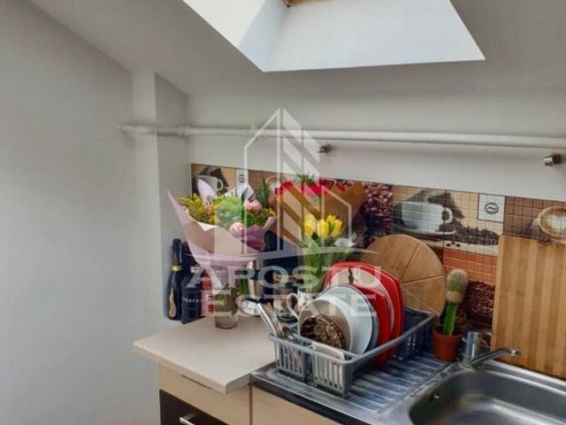 Apartament cu 1 camera, decomandat, zona Girocului