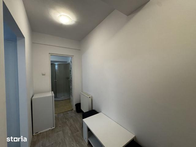 Apartament cu 1 camera, ideal pentru studenti, zona Complexul Studente