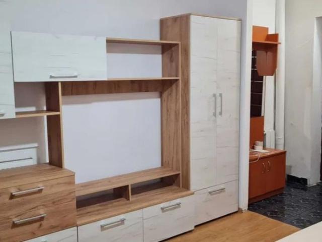 Apartament cu 1 camera in Tudor Vladimirescu