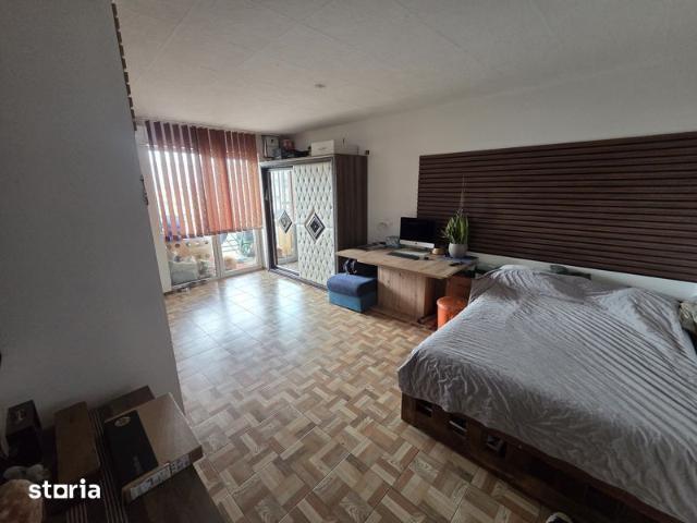 Apartament cu 1 camera str Florilor 34mp